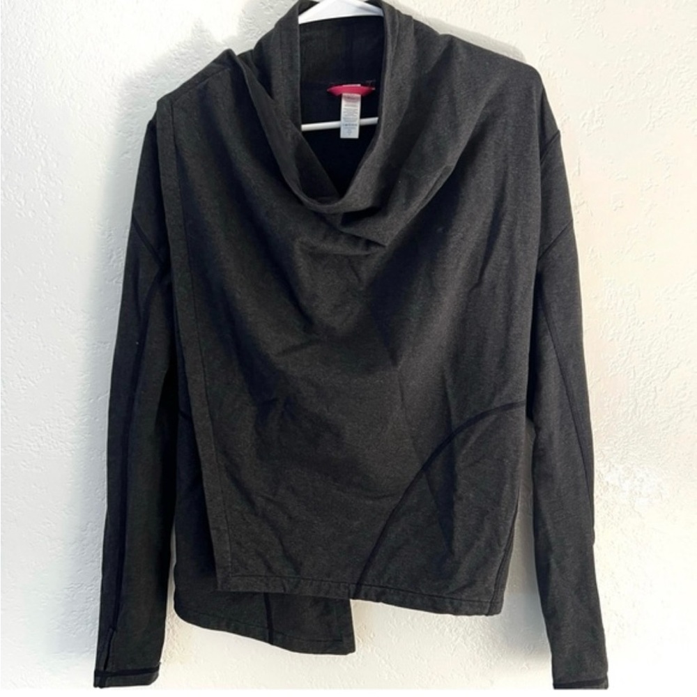 Ivivva Grey Wrap Jacket – Size 8 | Zip Shoulder, Thumb Holes, Pockets